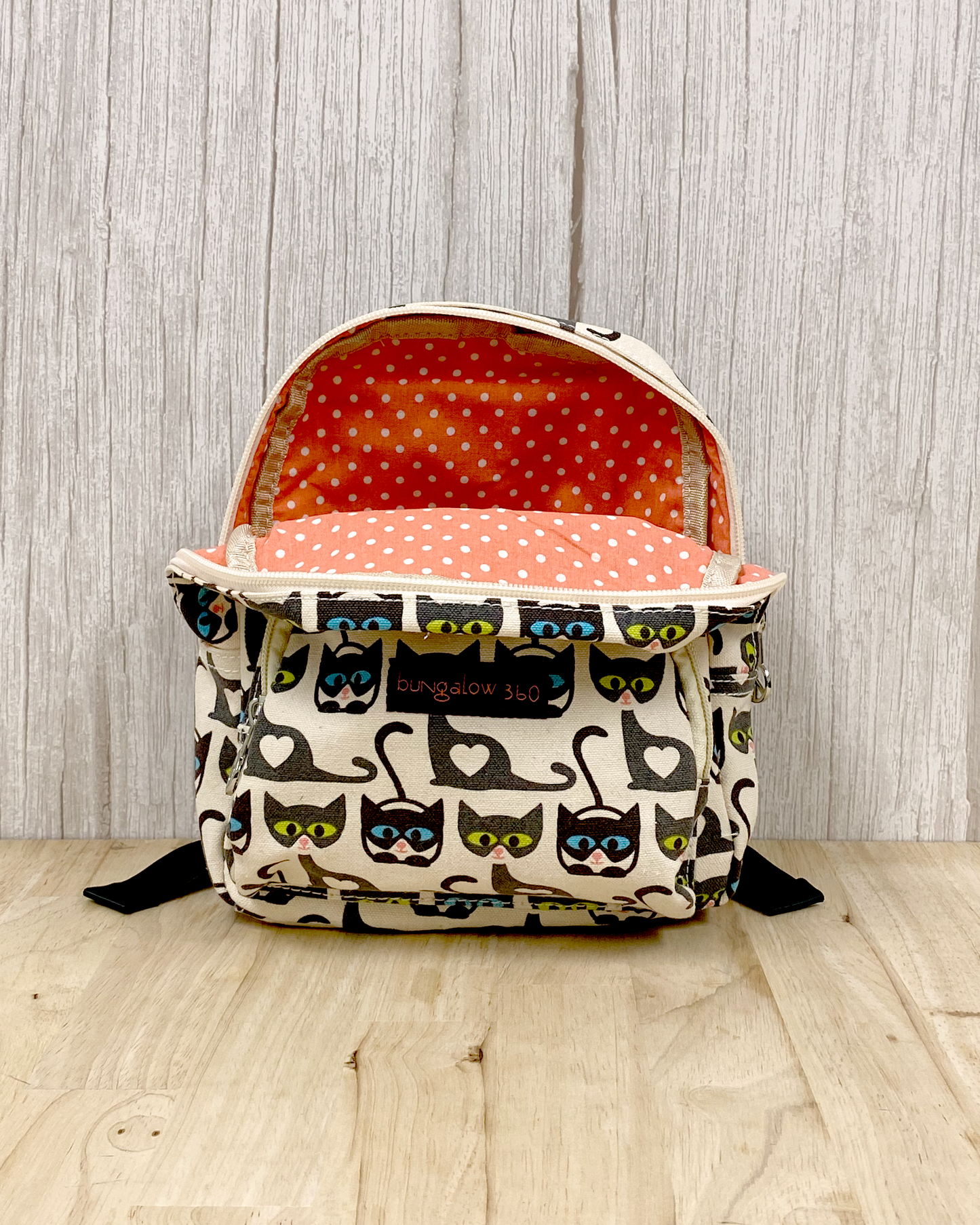 Bungalow kids backpack with cat print