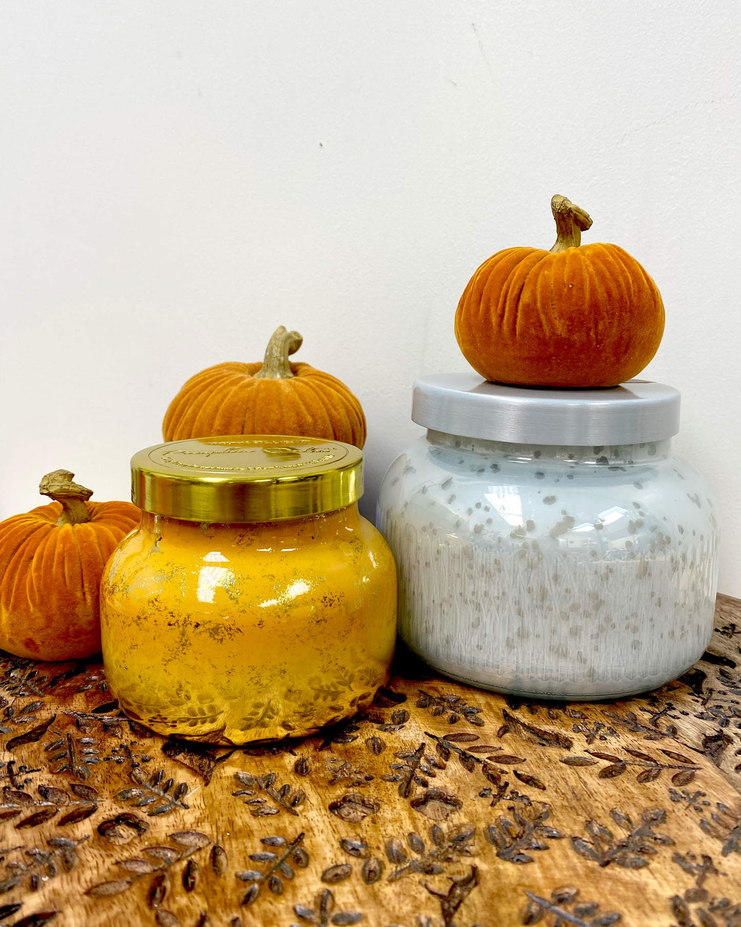 Pumpkin Dulce Capri Blue candle
