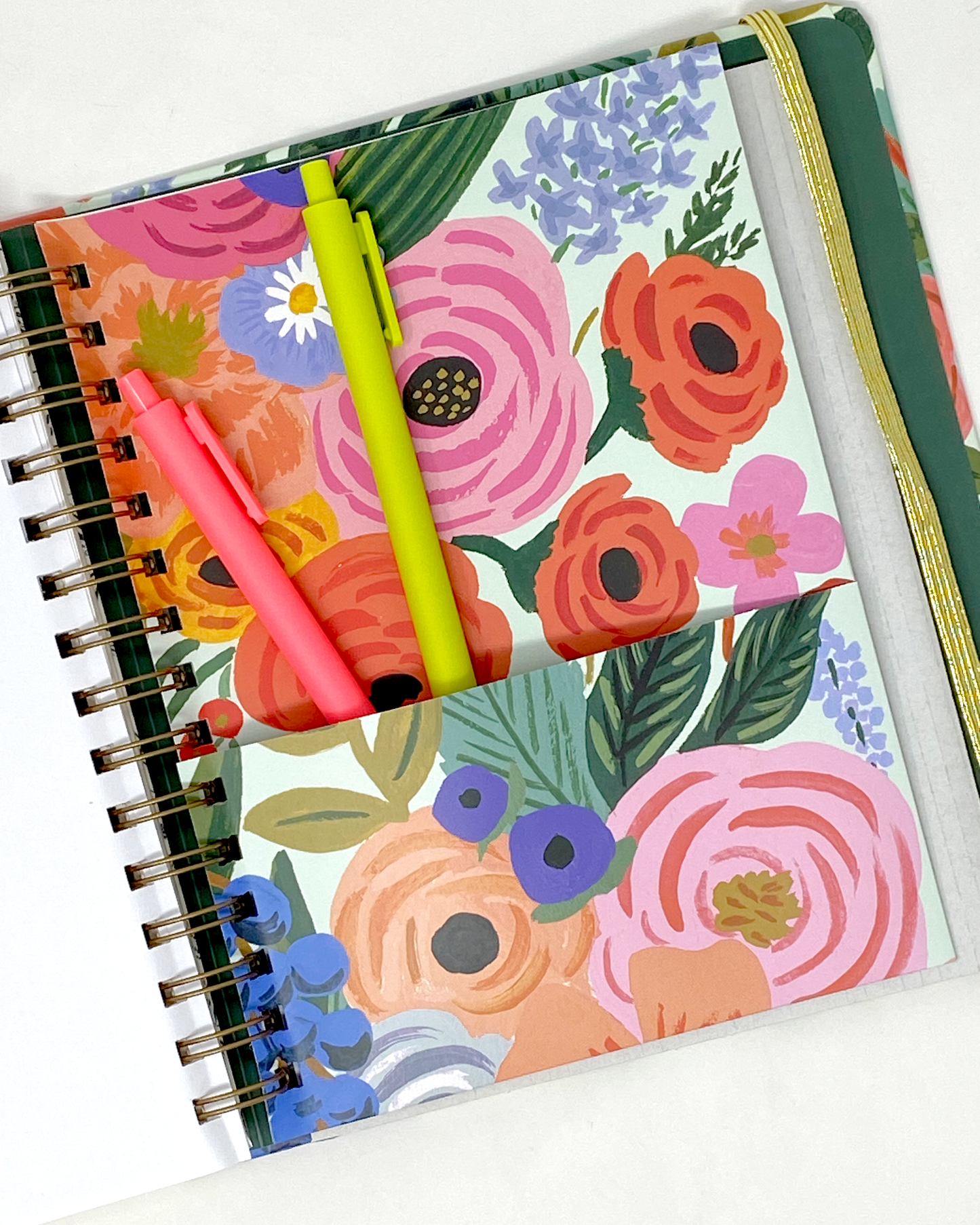 Rifle paper co 17 month planner small