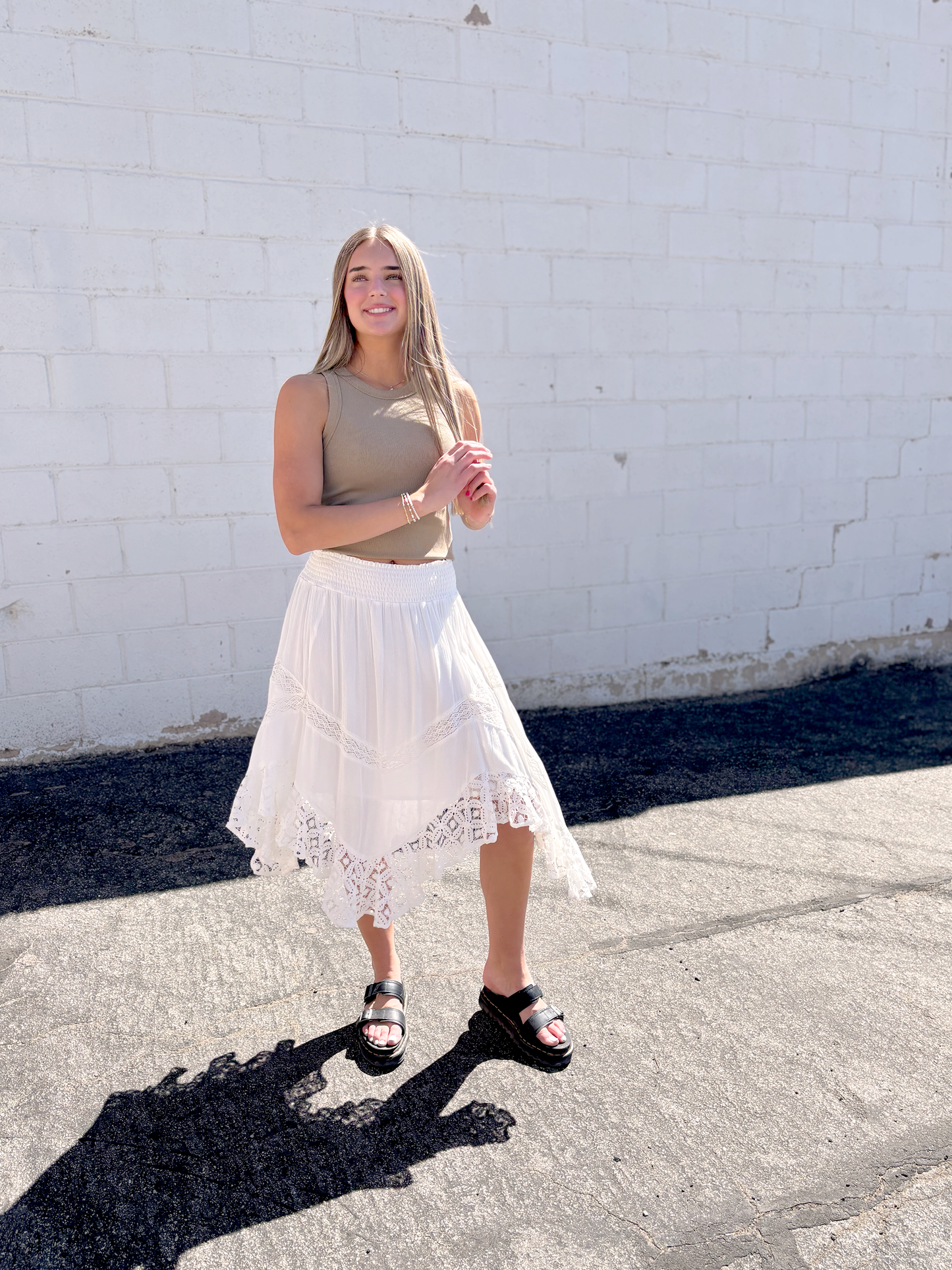 White lace skirt with stretchy waistband