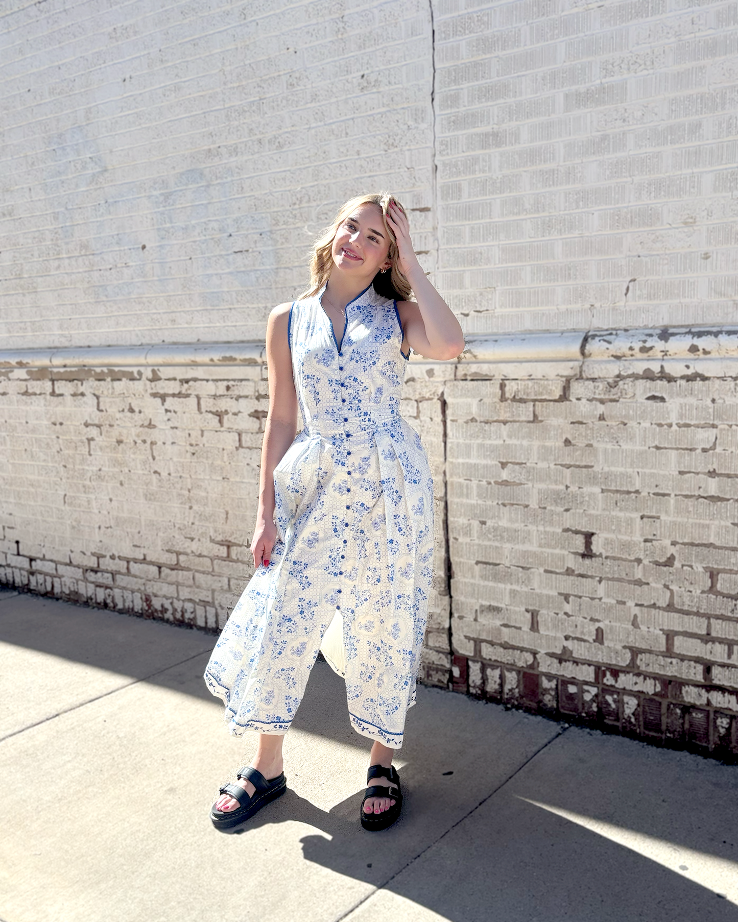 Sleeveless Blue Floral Dress