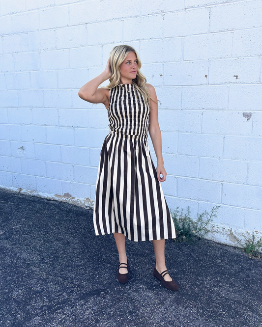 Sleeveless dress with brown and ivory striped dress