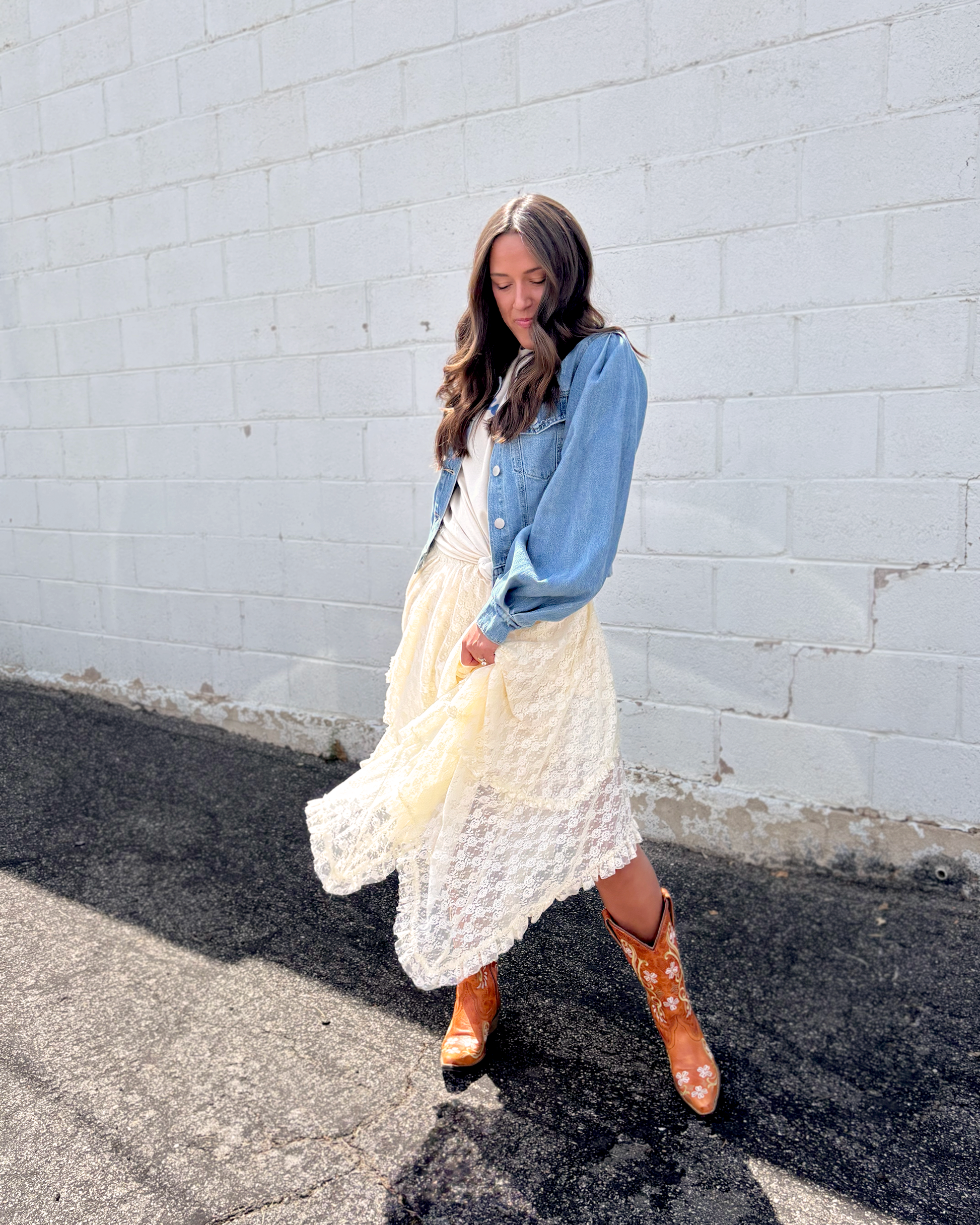 Cream lace tiered skirt