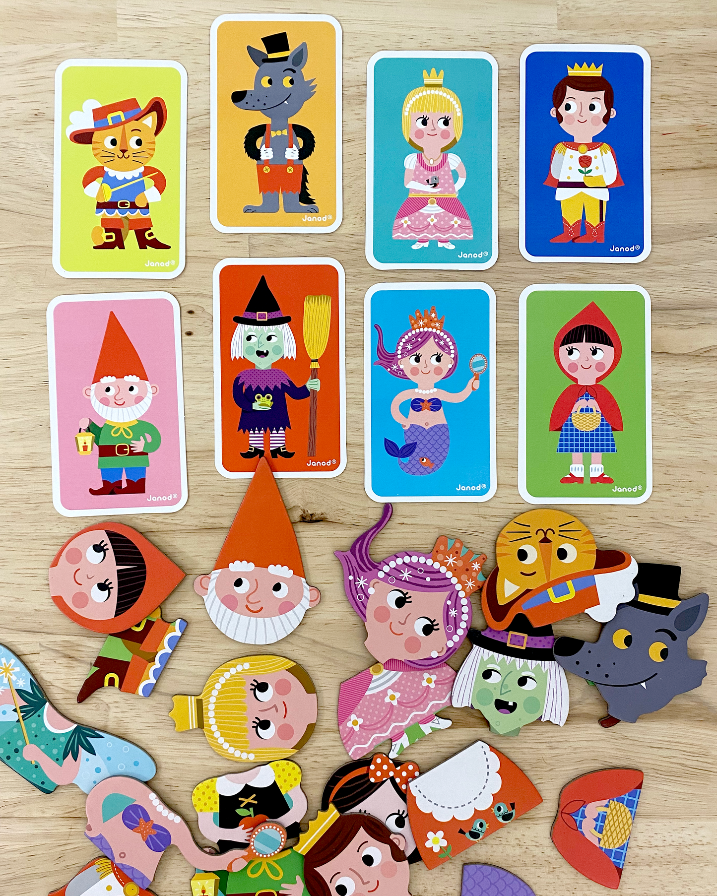 Magnetic mix and match game with fairytale characters